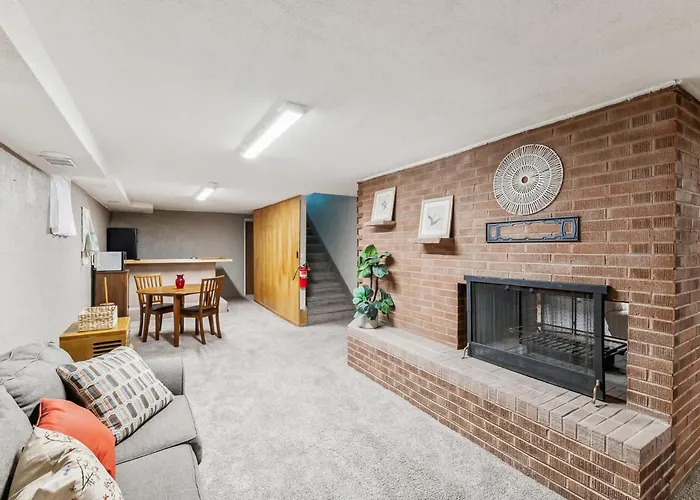 Holiday home Cozy 3br With Bbq Patio & Gym Near Downtown Cheyenne