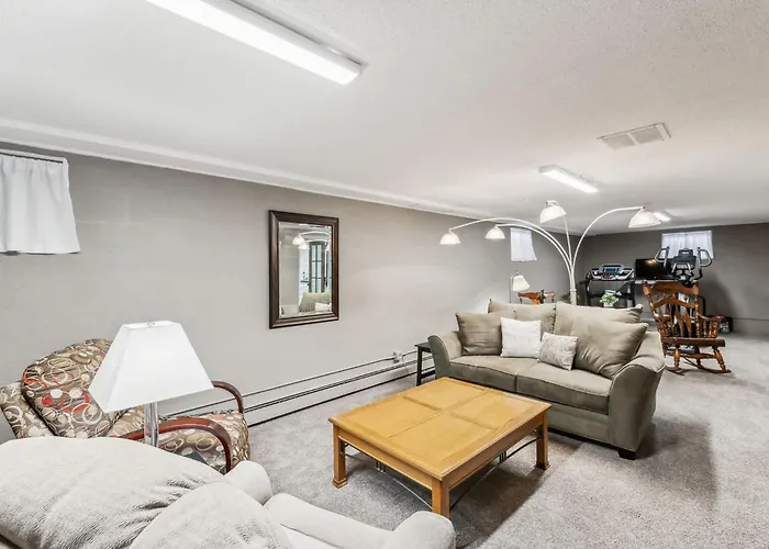 Cozy 3br With Bbq Patio & Gym Near Downtown Cheyenne